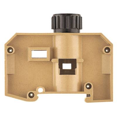 Braunes Kunststoffgehäuse mit schwarzem Drehknopf an der Oberseite. Rechteckige und quadratische Aussparungen für Befestigungselemente.