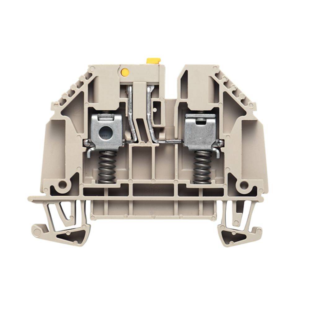 Ein elektrotechnischer Reihenklemmenblock in beige, zeigt seine interne Federmechanik, verwendet für elektrische Verbindungen in Schaltschränken.
