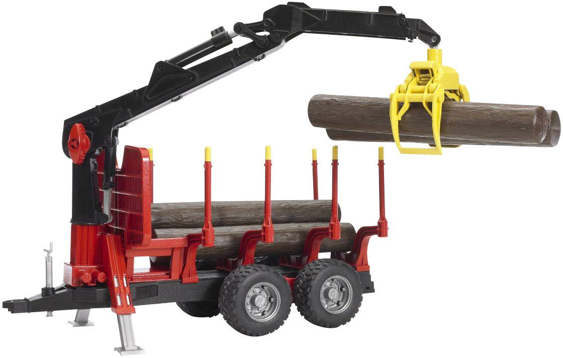 Ein Spielzeug-Holztransportanhänger mit einem Kran, der Baumstämme hebt. Der Anhänger ist rot und schwarz mit gelben Details.