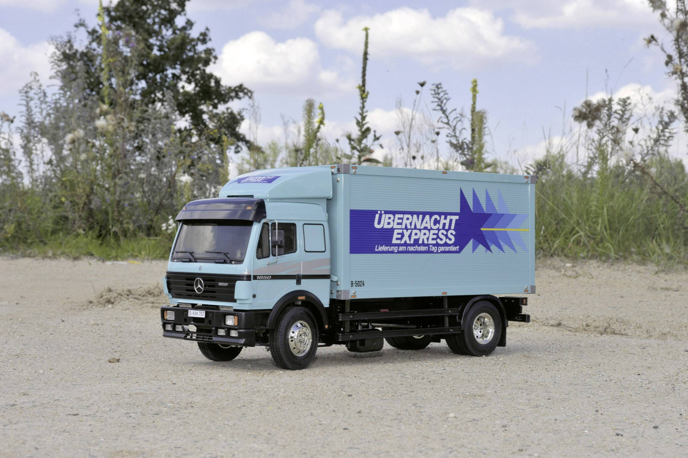 Tamiya 56307 Mercedes Benz 1850 1:14 Elektro RC Modell-LKW Bausatz