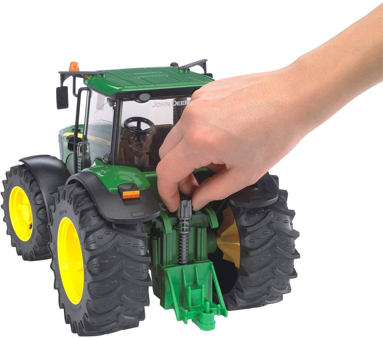 Bruder John Deere 7930