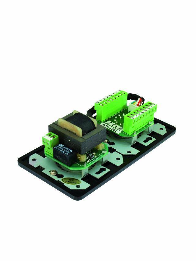 Omnitronic Einbau ELA-Lautstärkeregler und -Programmwähler Schwarz