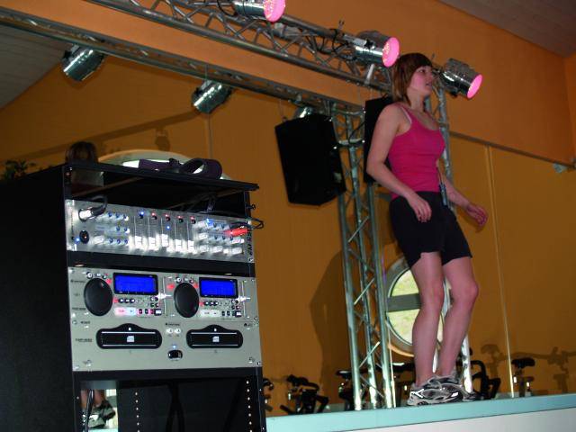 Omnitronic EM-550 DJ Mixer 19 Zoll Einbau