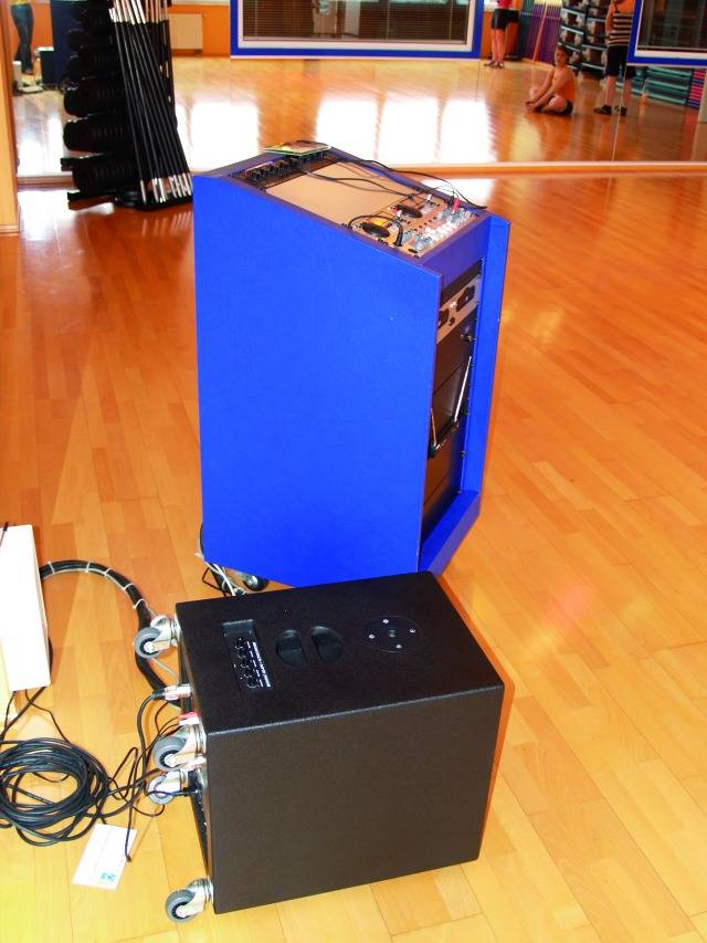 Omnitronic EM-550 DJ Mixer 19 Zoll Einbau