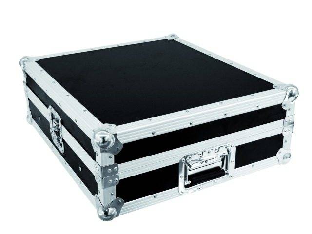 Schwarzer, rechteckiger Transportkoffer aus Metall mit verstärkten Ecken und Griff an der Seite. Geeignet für sicheren Transport.