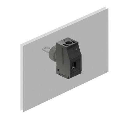 Ein schwarzer Steckplatzadapter ist an einer grauen Wand montiert.