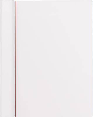 Ein schlichtes, weißes Notizbuch mit einem schmalen roten Rand auf der linken Seite.