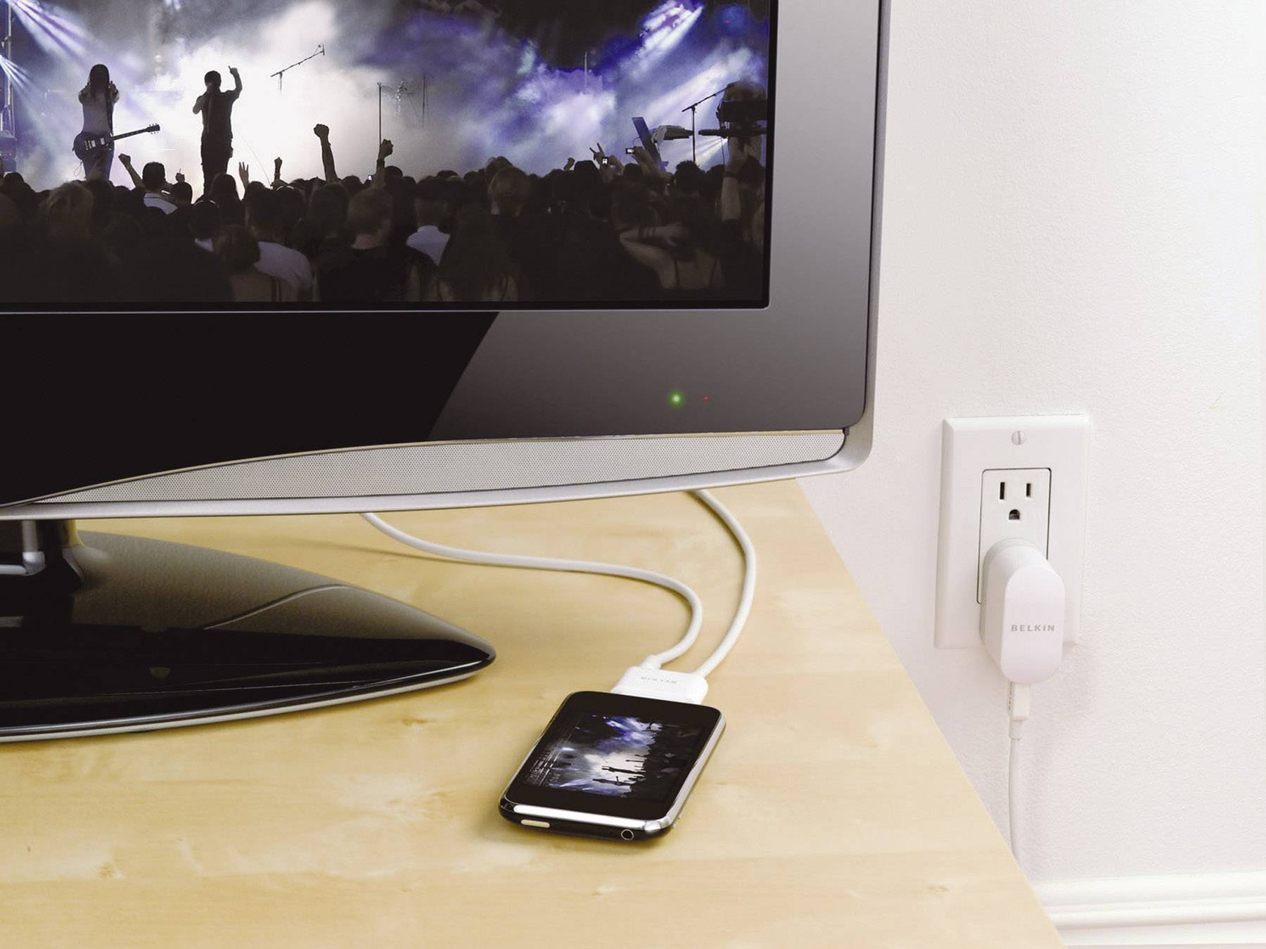 Belkin Apple iPad/iPhone/iPod Anschlusskabel [3x Cinch-Stecker, Klinkenstecker 3.5 mm - 1x Apple Dock-Stecker 30pol.] 1.20 m Weiß
