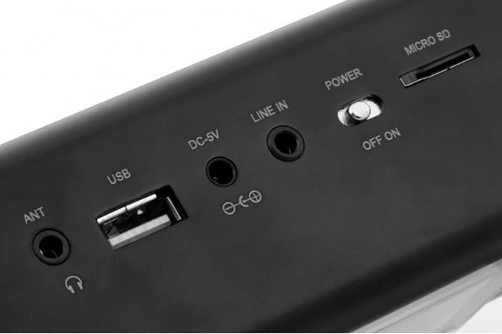 Technaxx MusicMan MA Display Soundstation Mini Lautsprecher AUX, FM Radio, SD, tragbar, USB Schwarz