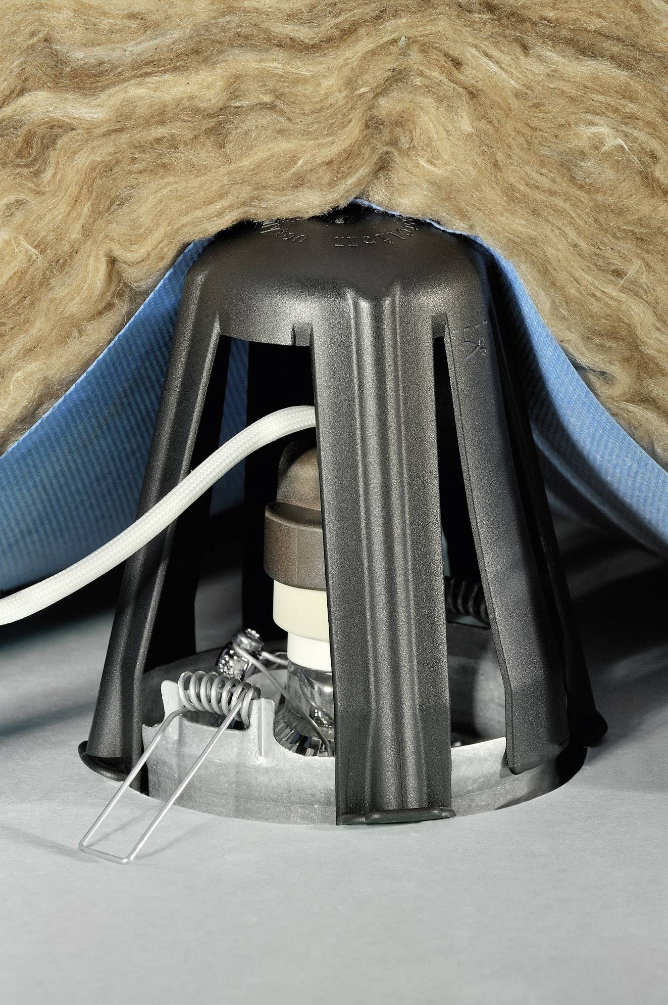 HellermannTyton 148-00098 Abstandshalter