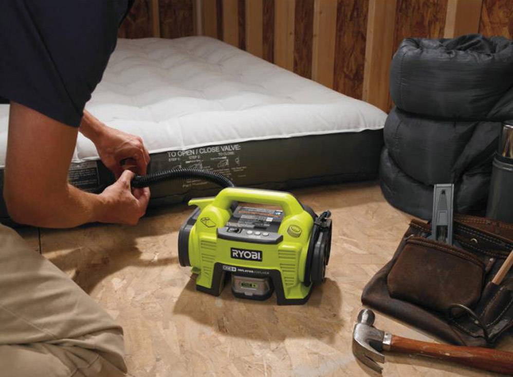 Ryobi 5133001834 Kompressor R18I-0 One+ 10.3 bar Digitales Display, 2 Betriebsarten