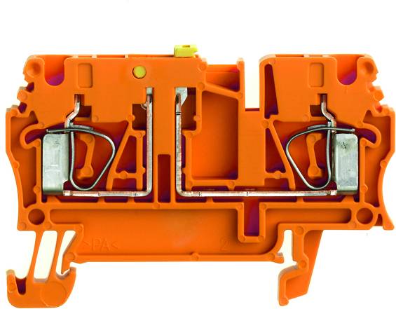 Ein orangefarbener, mechanischer Teil eines Steckverbinders mit Metallkontaktelementen und Drahtführungen.