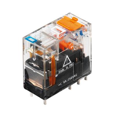 Ein transparentes Relais mit orangefarbenen und metallischen Elementen. Etikett zeigt '8A/250VAC' und 'Made in PRC'.