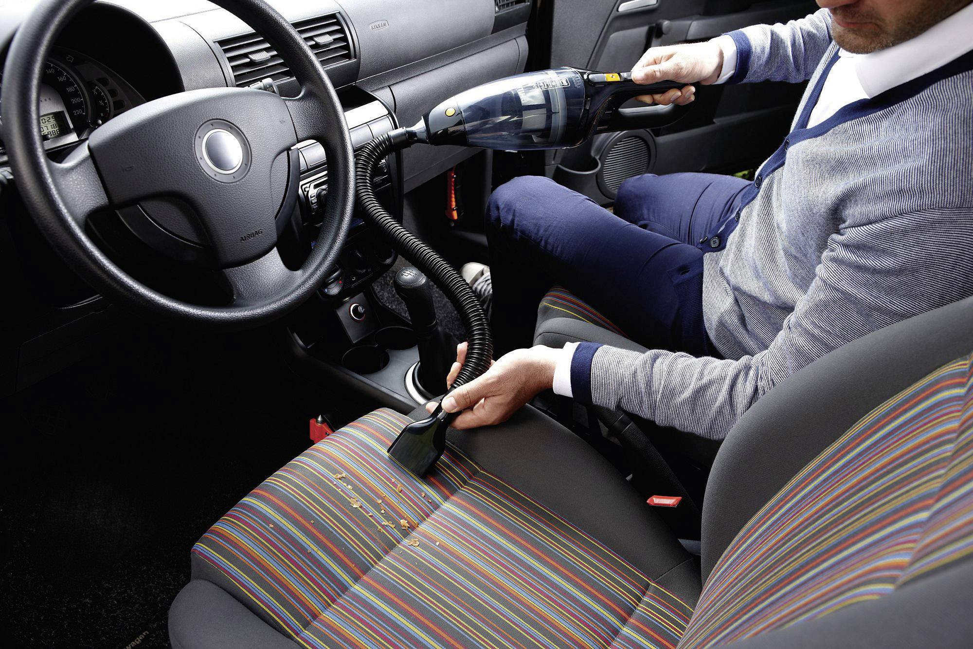 Philips FC6149/01 MiniVac AkkuHandstaubsauger 12 V AutoLadeadapter