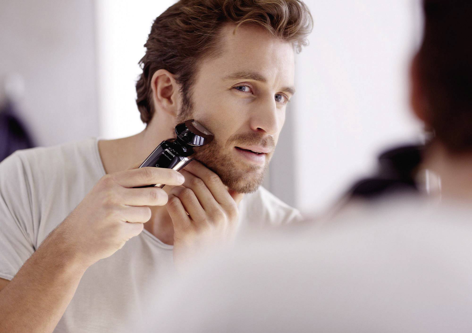 Philips RQ111/50 Click on Styler Bartschneider Schwarz