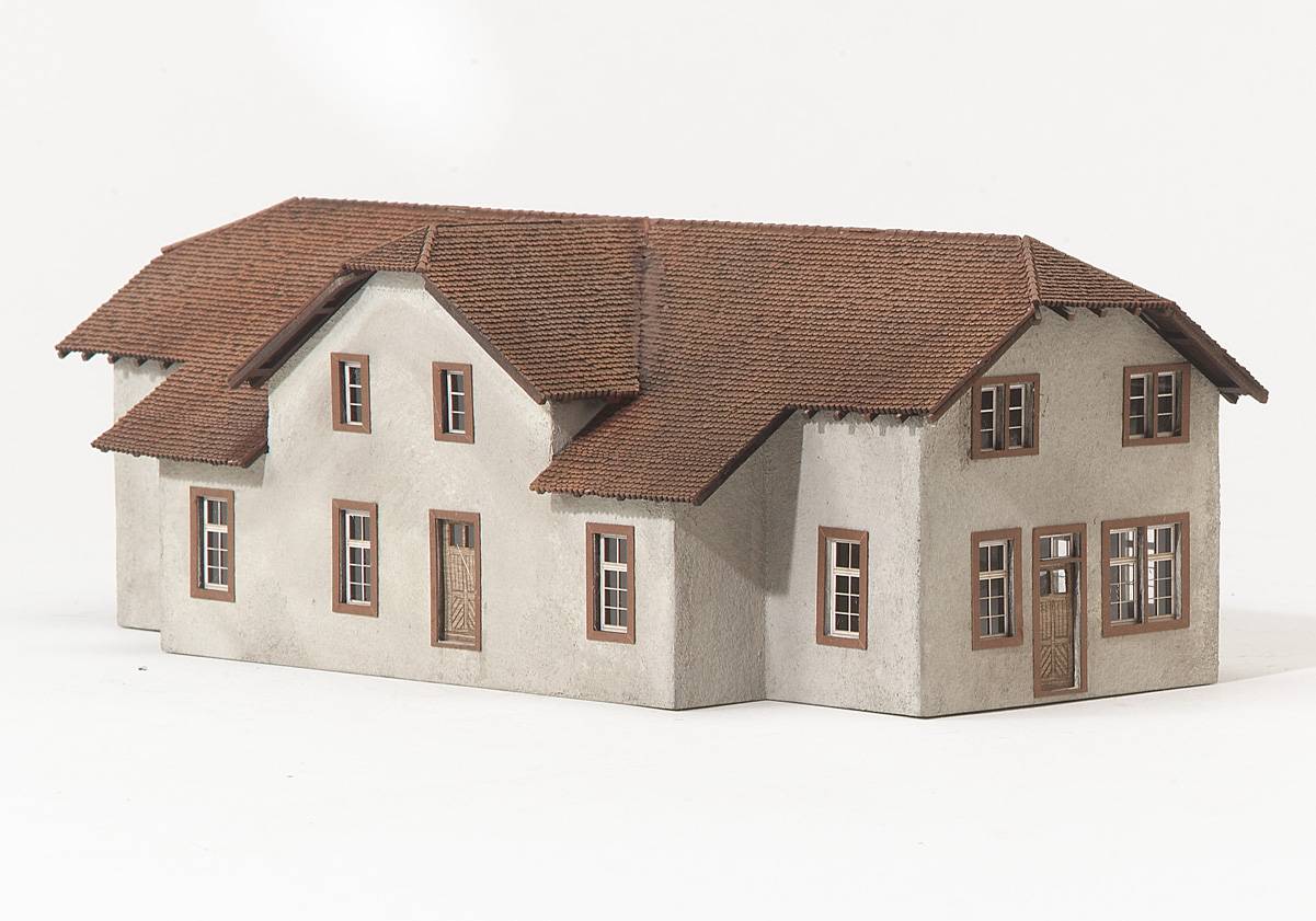 MBZ 16039 Z Kleiner Güterschuppen