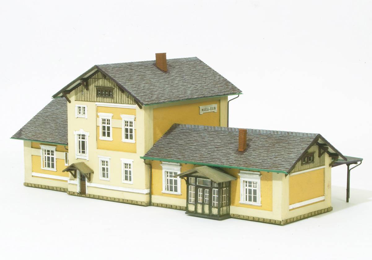 MBZ 10269 H0 Bahnhof Maria Rain