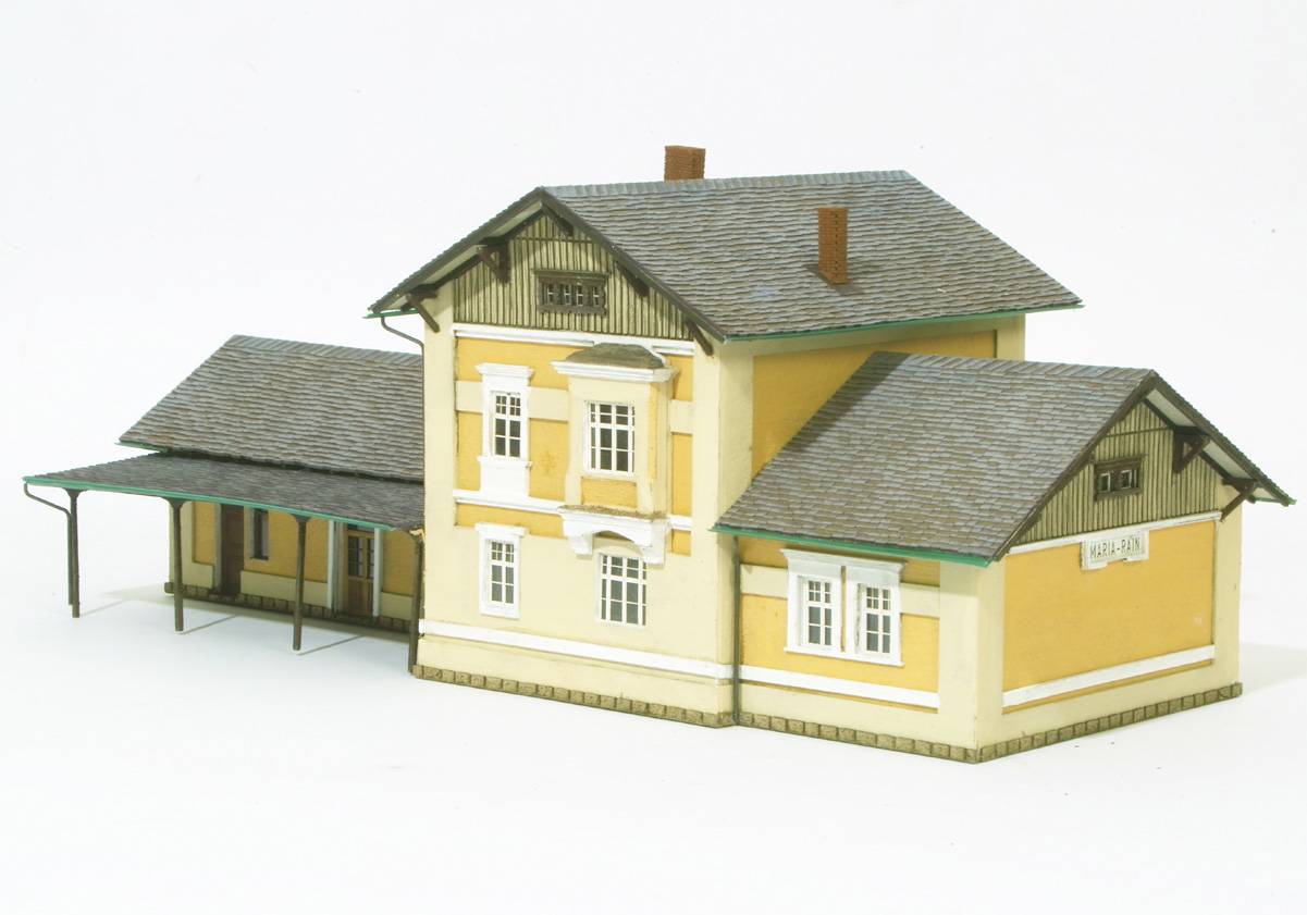 MBZ 10269 H0 Bahnhof Maria Rain