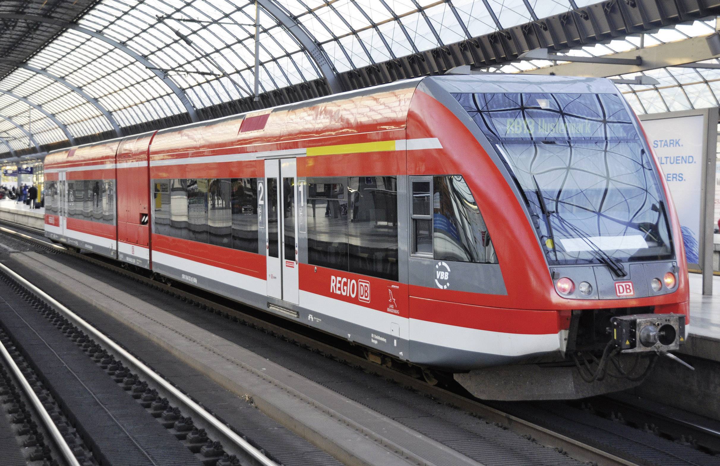 Piko H0 59320 H0 Diesel-Triebwagen GTW BR 646 der DB AG Diesel-Triebwagen BR 646, DB AG