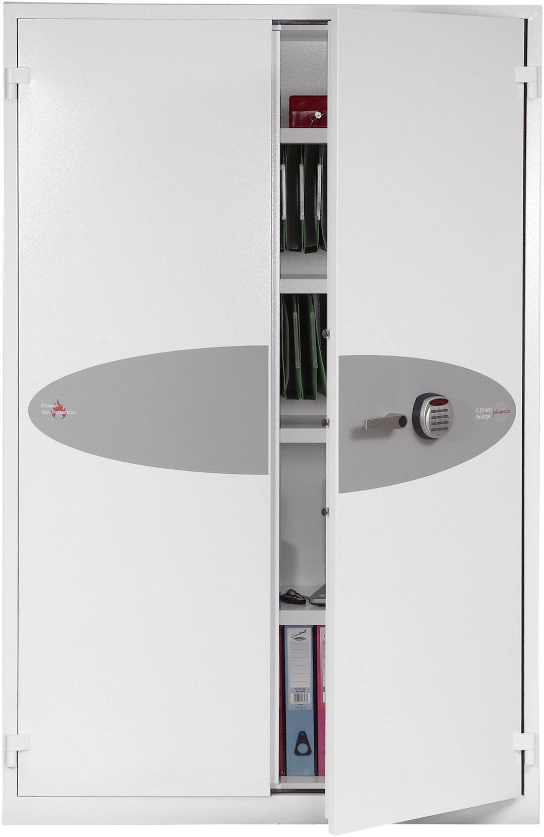 Weißer Stahlschrank mit offenen Türen, darin Ordner und Bürobedarf. Der Schrank hat ein Zahlenschloss an der rechten Tür.