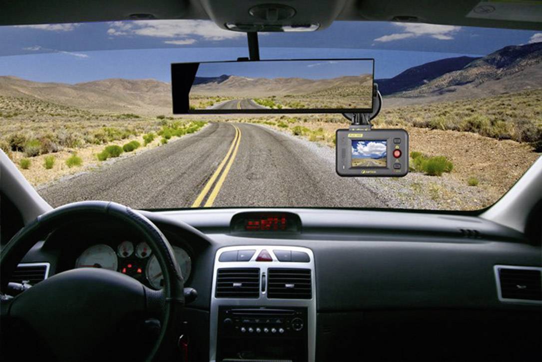 Aiptek CarCamcorder X3 Dashcam Blickwinkel horizontal max.=120 ° 12 V, 24 V Display, Mikrofon