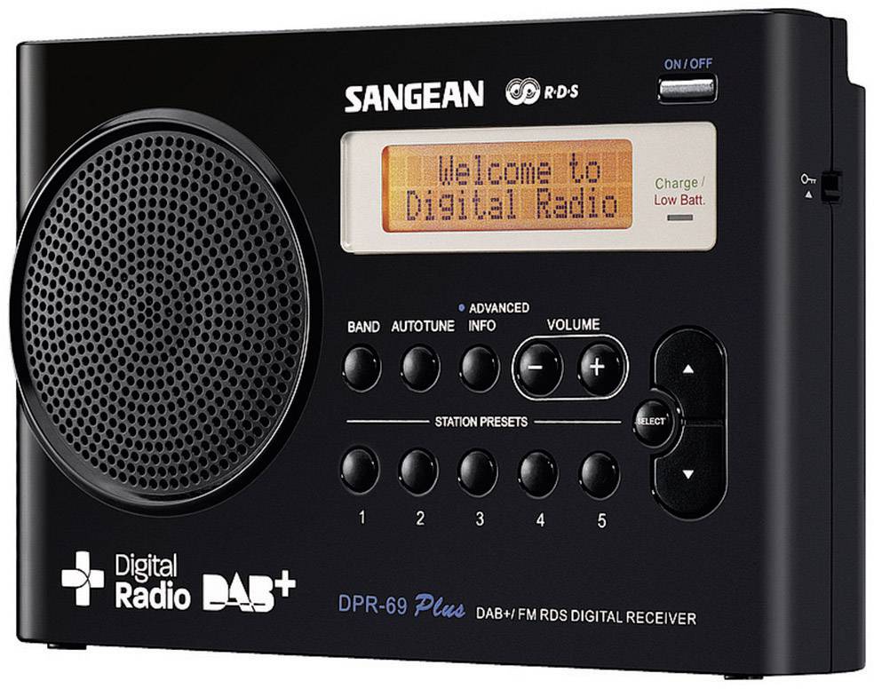 Ein schwarz glänzendes Digitalradio mit Display. Auf dem Bildschirm steht 'Welcome to Digital Radio'. Unter dem Display Bedienelemente.