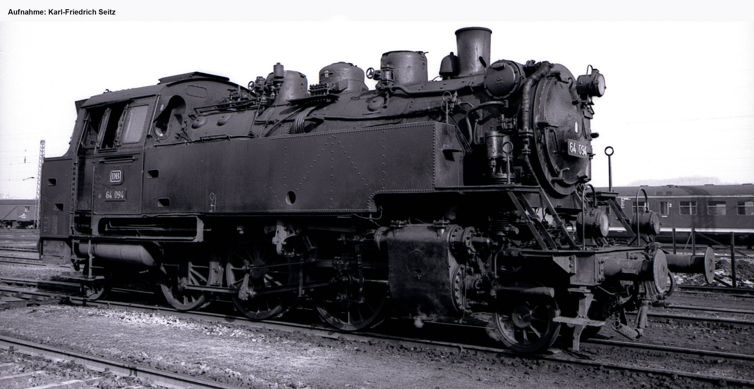 Piko G 37210G Dampflok BR 64 der DB