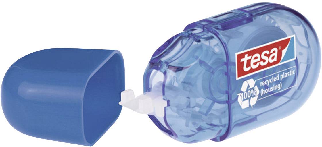 Kleberoller der Marke 'tesa' mit blauem Gehäuse aus 100% recyceltem Kunststoff, offen mit sichtbarem Klebestreifen.