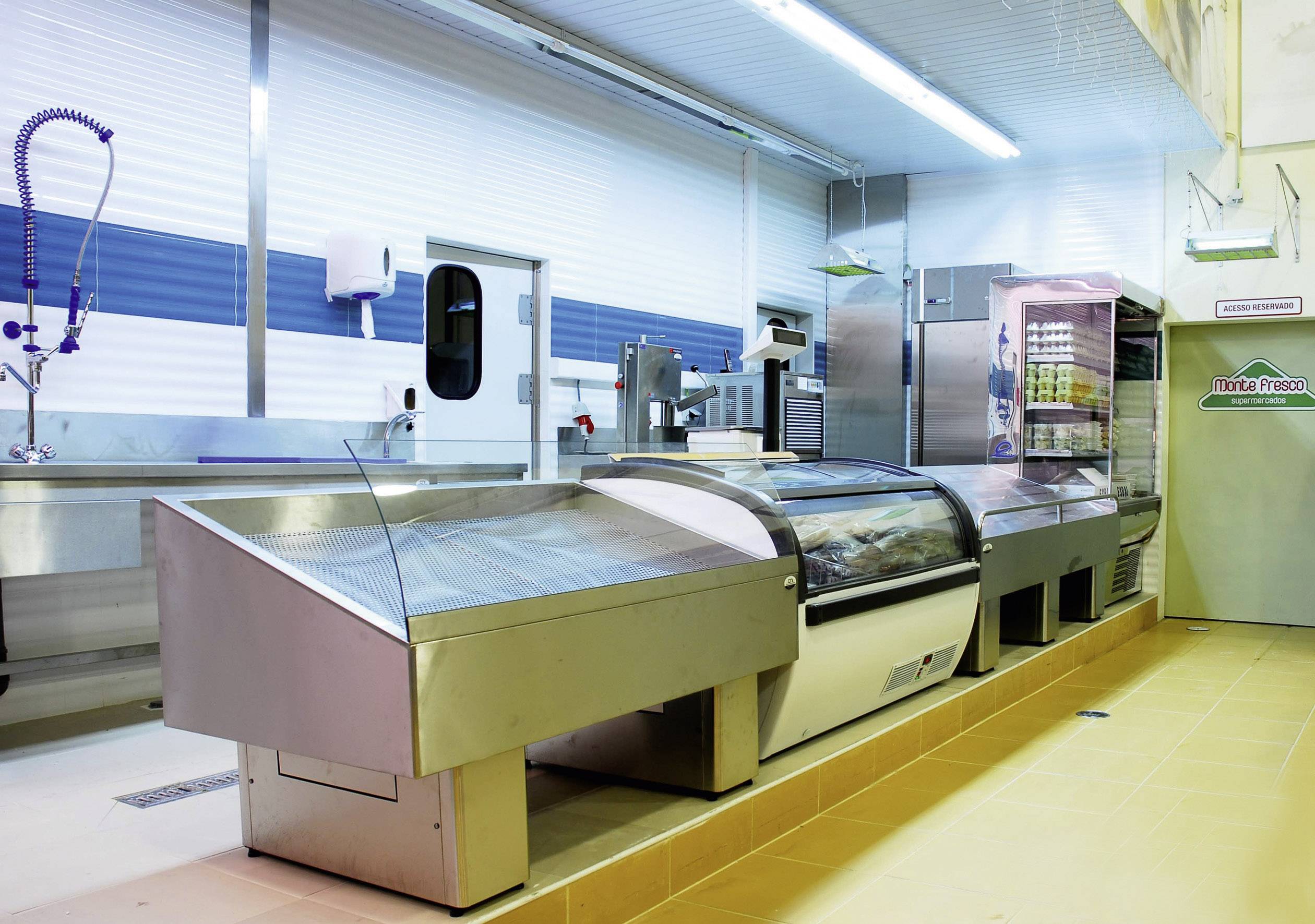 Flytrap Commercial FTC40 Insect-o-Cutor ZF003 UV-Klebefalle 40W (B x H x T) 650 x 160 x 355mm Weiß 1St.