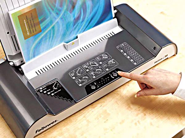 Fellowes Helios 30 - Thermo-Bindemaschine - Binden: