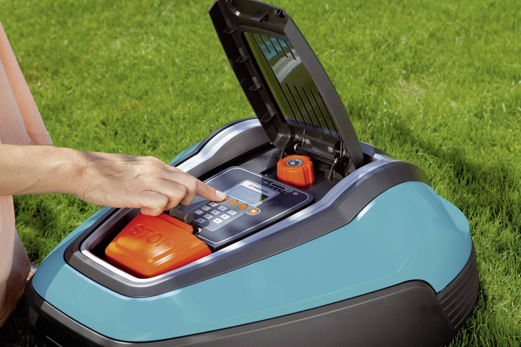 GARDENA R40Li Mähroboter Geeignet für Fläche max. 400 m²