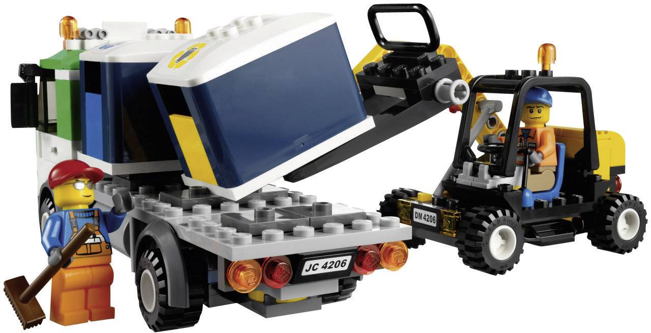 4631818