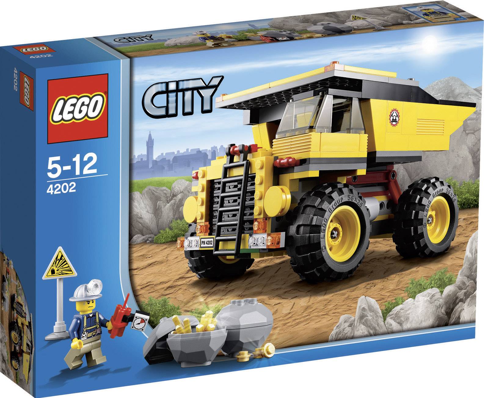 4631813