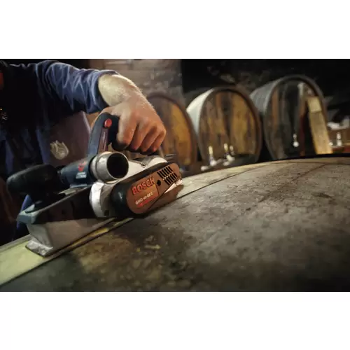 Bosch Professional GHO 40-82 C Elektrohobel inkl. Koffer Hobel-Breite: 82 mm 850 W Falztiefe (max.) Bosch Professional GHO 40-82 C Elektrohobel inkl. Koffer Hobel-Breite: 82 mm 850 W Falztiefe (max.)