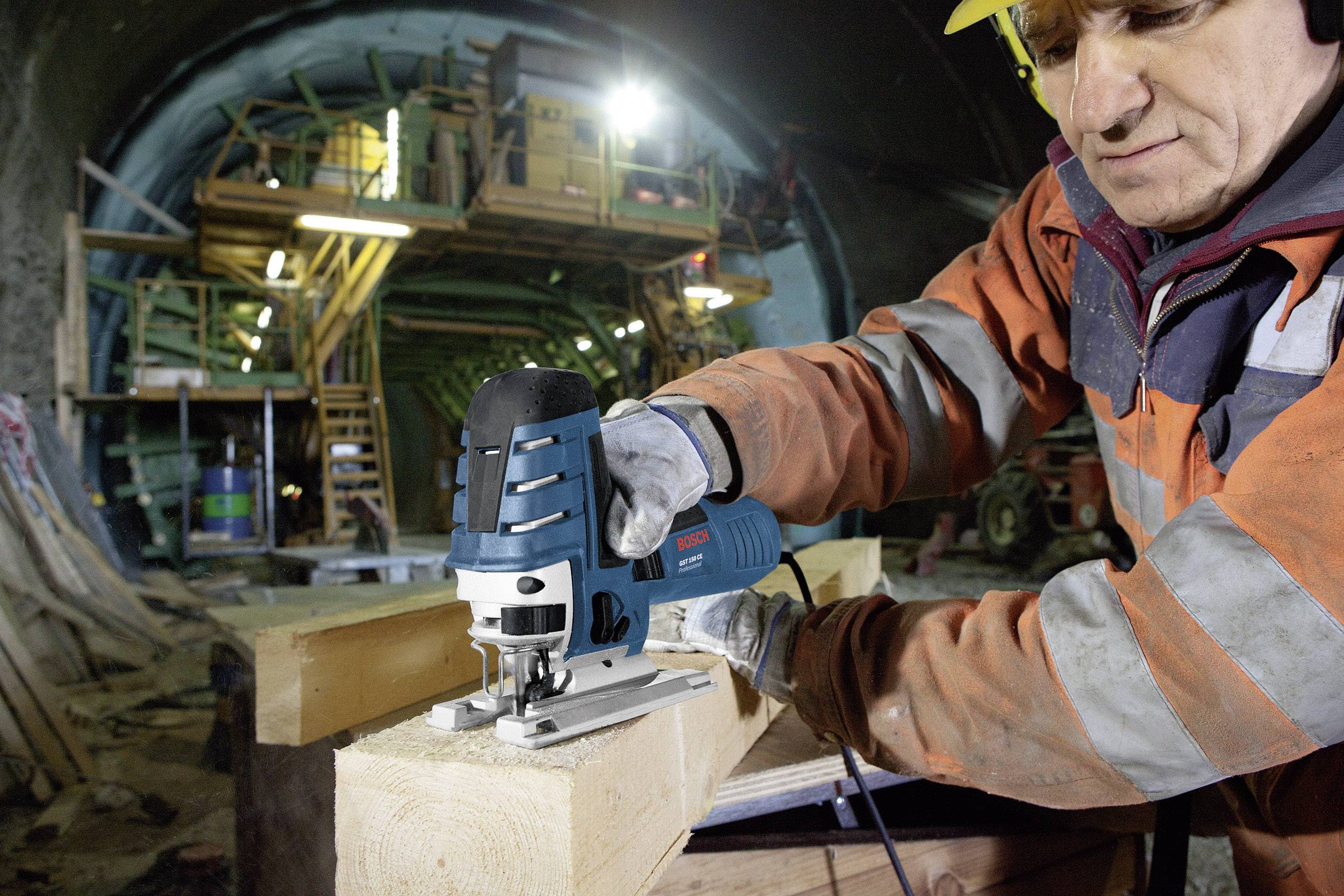 Bosch Professional GST 150 CE Pendelhubstichsäge 0601512000 inkl. Koffer 780 W