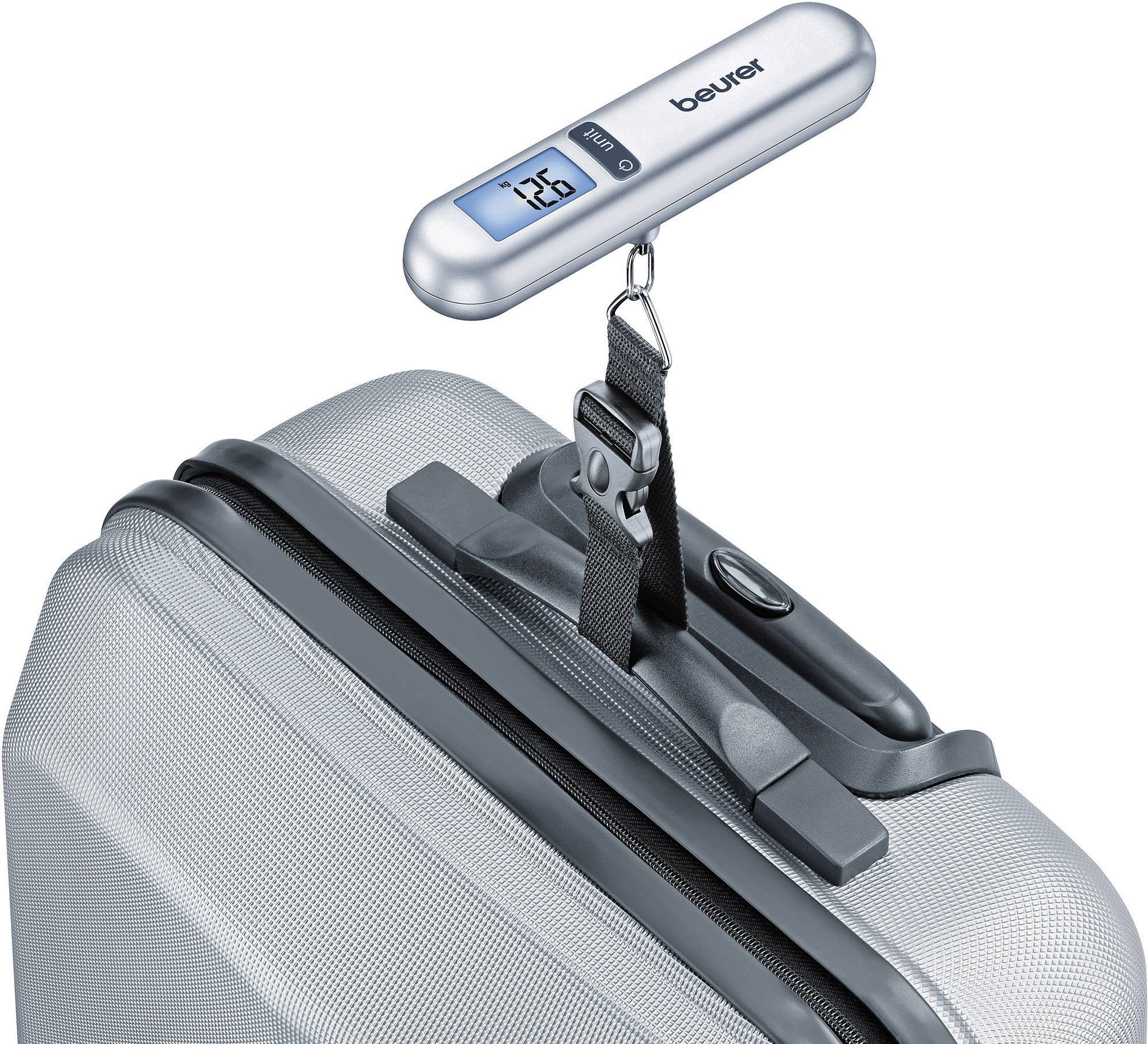 Koffer auf digitaler Tragkraft-Waage, zeigt 15,0 kg an.