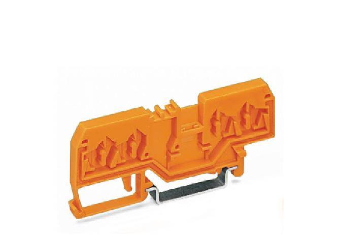 Orange Klemme für elektrische Verbindungen, seitlich befestigt, ohne sichtbare Drähte. Hintergrund ist neutral weiß.