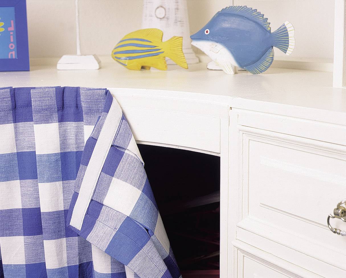 TESA On & Off 55225-02-00 Klettband zum Aufkleben Haft- und Flauschteil (L x B) 2500mm x 20mm Weiß 1St.