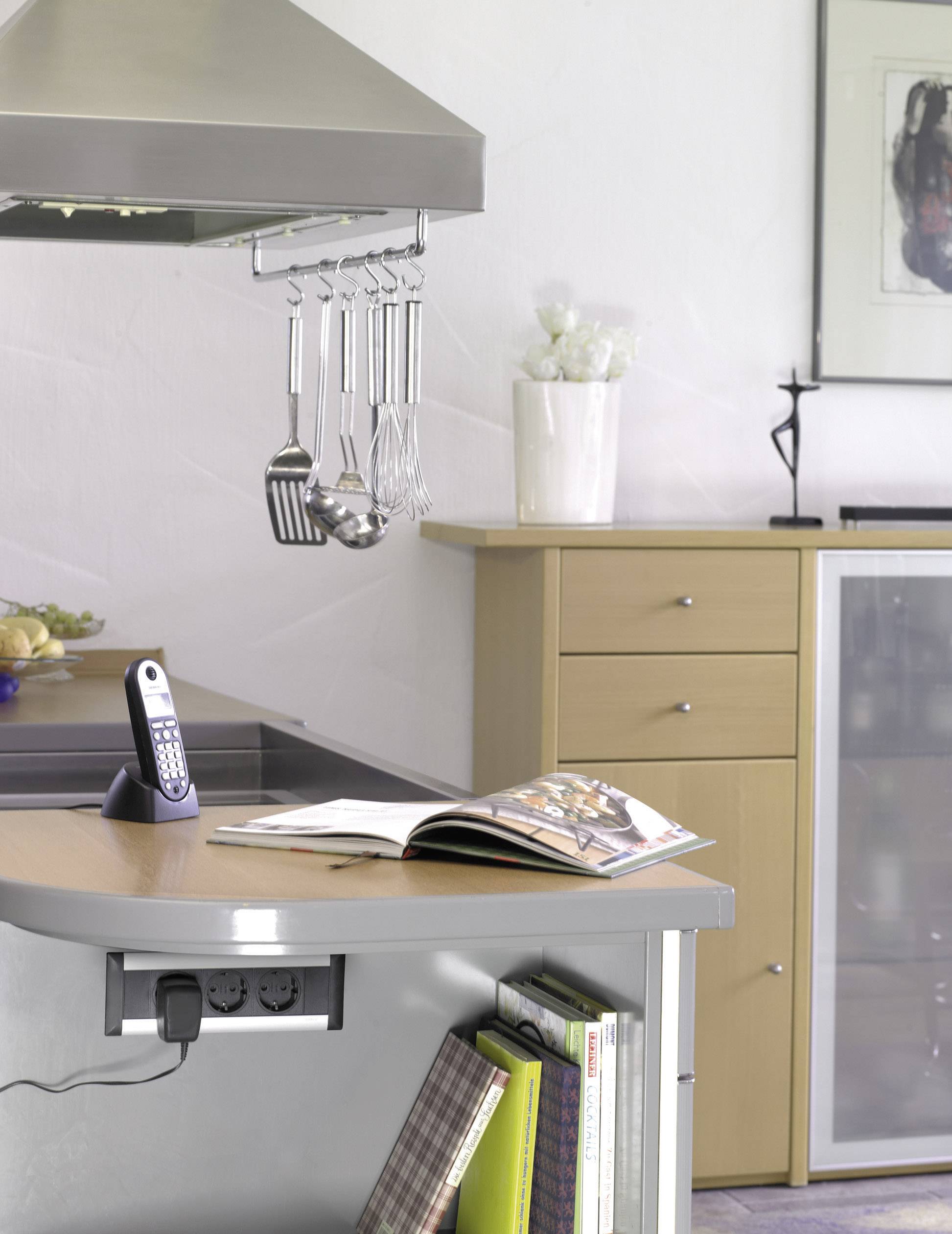 EVOline 159610000900 Steckdosenleiste 3fach Aluminium, Schwarz Schutzkontakt 1St.