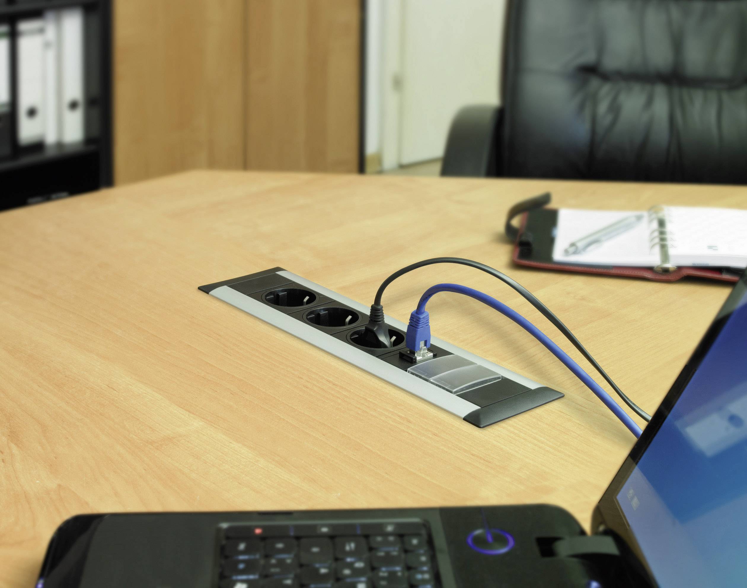 EVOline 159610000900 Steckdosenleiste 3fach Aluminium, Schwarz Schutzkontakt 1St.