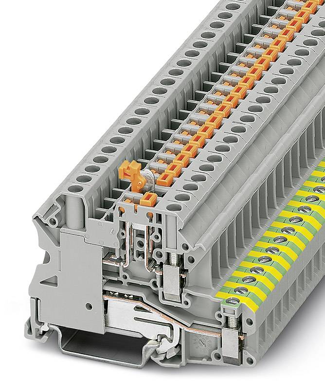 Graue elektrische Klemmenleiste mit orangenen und gelb-grünen Anschlüssen, die für die Verdrahtung in Schalttafeln verwendet wird.