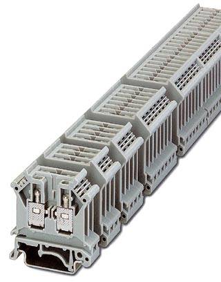 Graue, modulare Reihenklemmen mit mehreren Anschlussklemmen, die in Industrieanlagen zur elektrischen Verbindung genutzt werden.