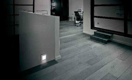 M-e modern-electronics Nachtlicht Quadratisch LED Weiß Silber