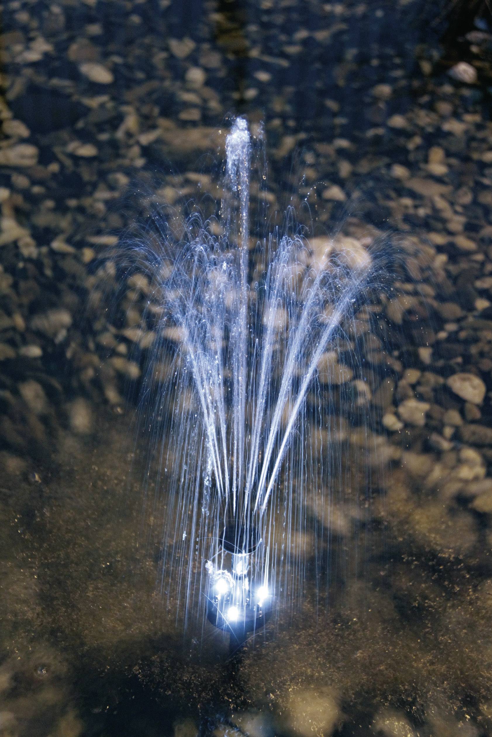 Esotec 101775 Palermo LED Solar-Pumpenset mit Beleuchtung, mit Akkuspeicher