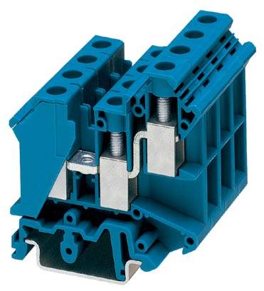 Ein blauer elektrischer Reihenklemmenblock mit Schraubanschlüssen, zur Befestigung von Kabeln auf einer DIN-Schiene, isoliert.