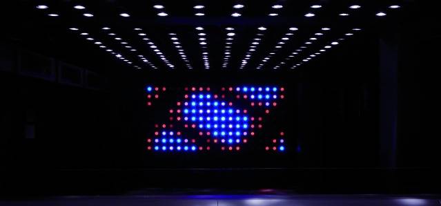 Eurolite PAR-30 Spot Halogen-PAR-Scheinwerfer Schwarz