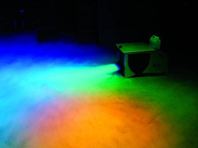 Antari ICE-101 Nebelmaschine inkl. Kabelfernbedienung