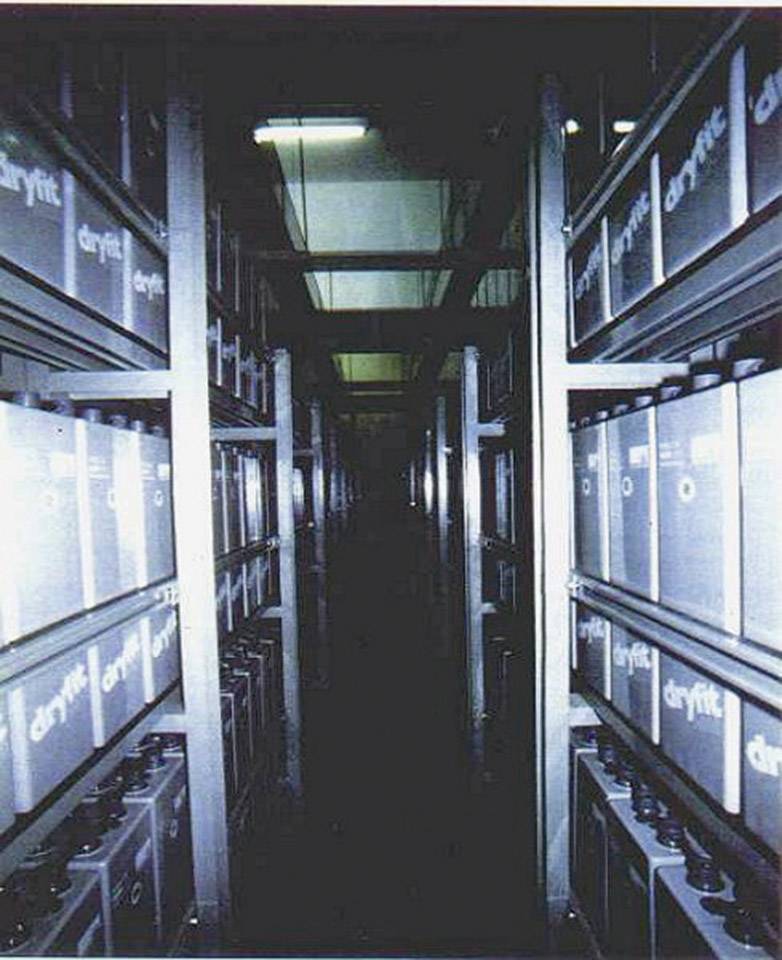 GNB Sonnenschein 6V 6 OPzV 300 NGA6060300HS0FA Bleiakku 6V 274Ah Blei-Gel (B x H x T) 381 x 358 x 204mm M8-Schraubanschluss