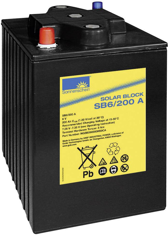Schwarze Batterie mit gelbem Etikett 'SOLAR BLOCK SB6/200 A'. Enthält Ladeanweisungen und Symbole für Elektrogeräte und Recycling.