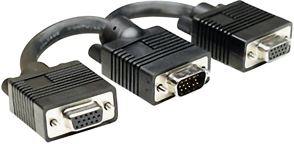 Drei VGA-Stecker an einem Kabel, geeignet für den Anschluss von Monitoren oder Projektoren an Computer.